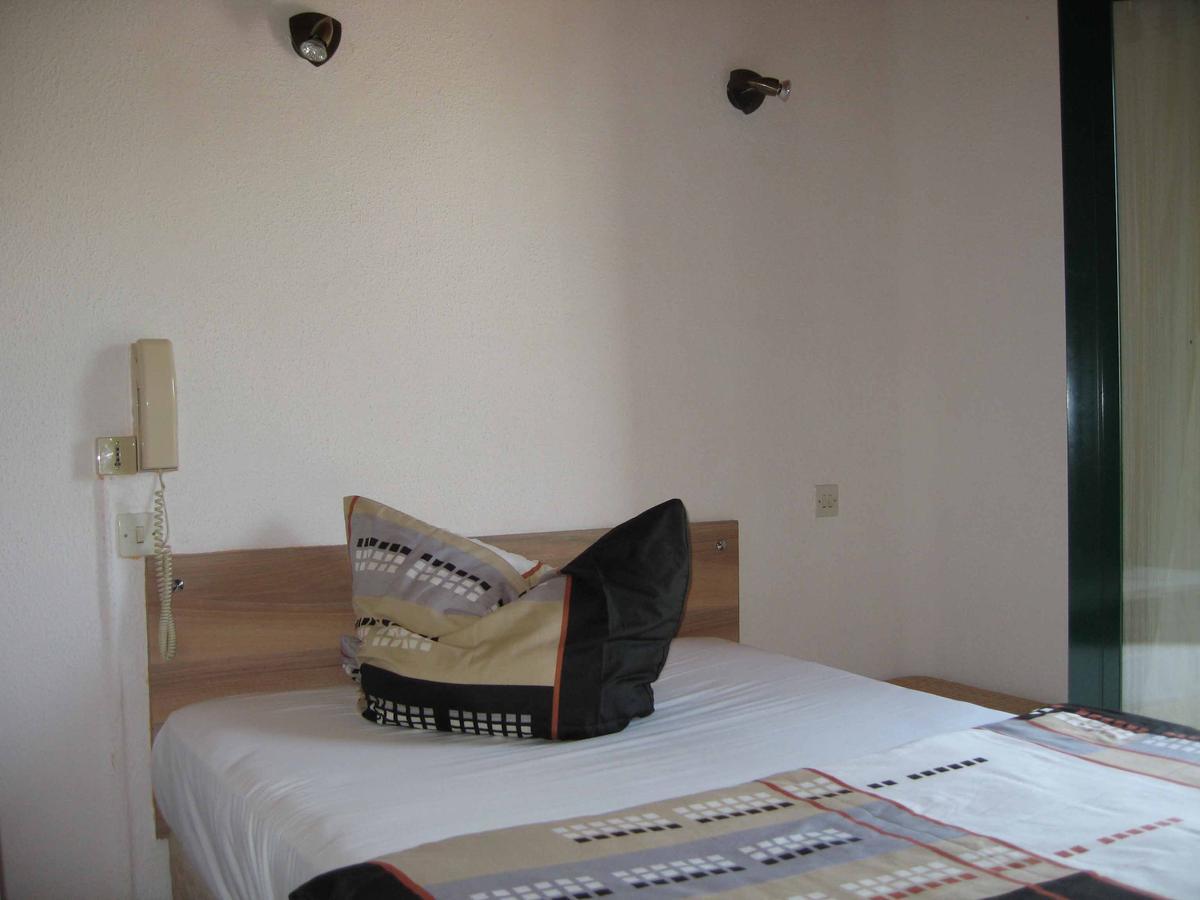 Hostellerie Aspremont Room photo